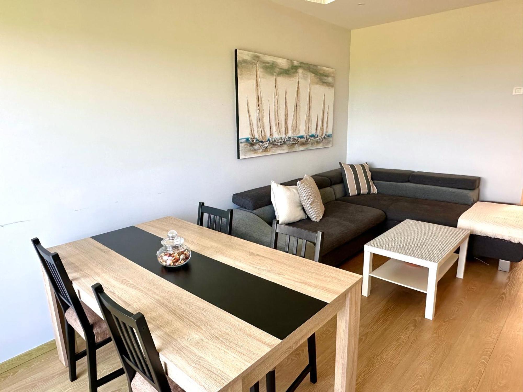 Arnela Reinante Apartment บาร์เรรอส ภายนอก รูปภาพ